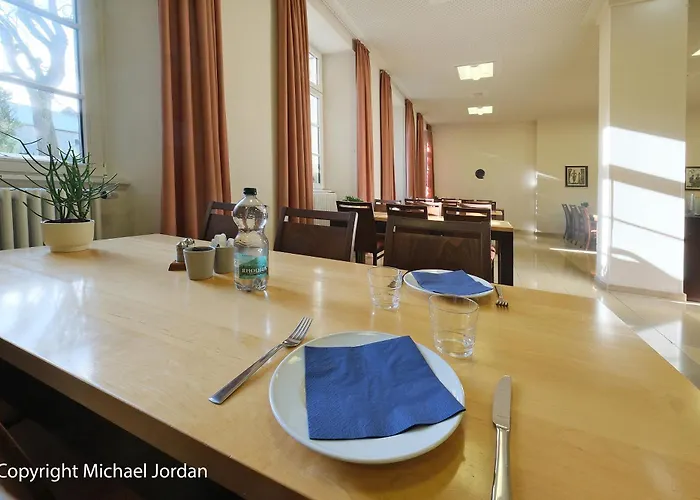 Mini-hôtel Gastfluegel Der Abtei Maria Laach Glees